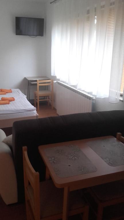 Apartment Pavlesic Slunj Eksteriør billede
